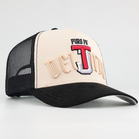 TIJUANA OFF-WHITE TRUCKER