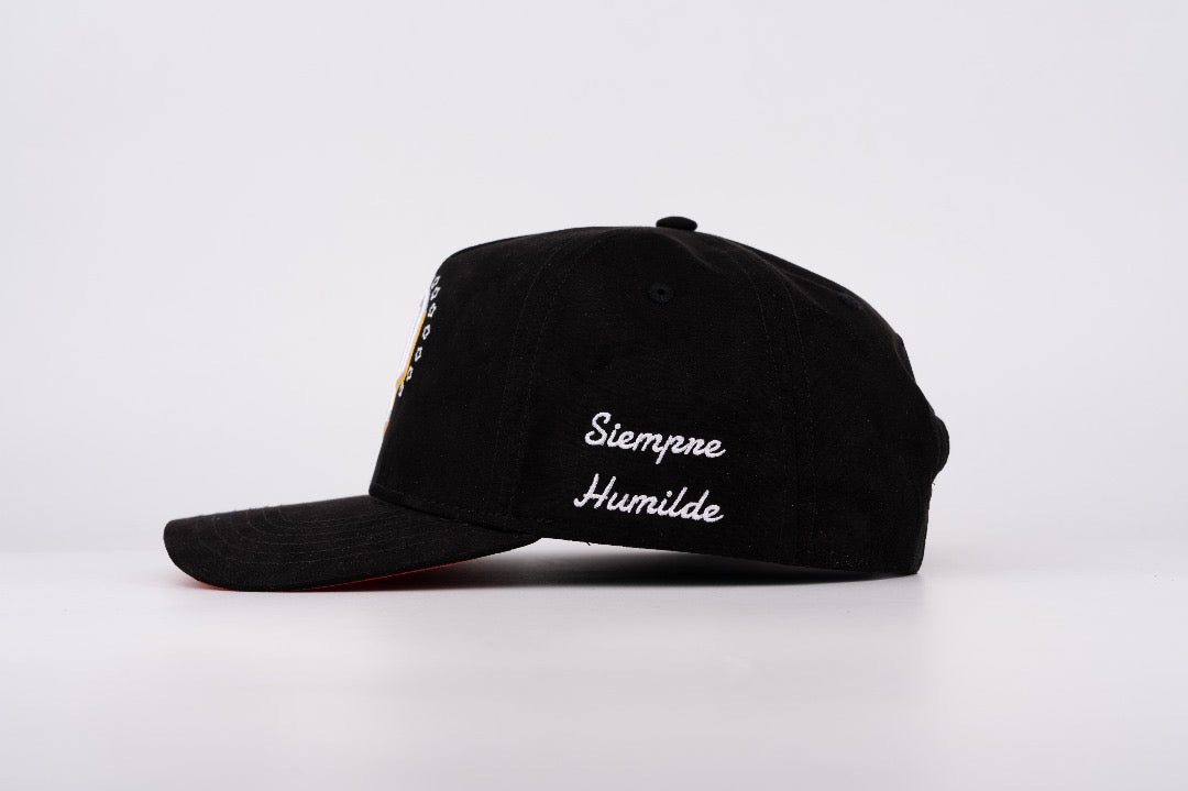 9. SIEMPRE HUMILDE BLACK SNAPBACK SUELA ROJA (pre-order)